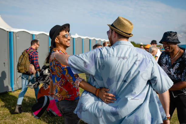 Best Construction site porta potty rental  in Warrensburg, MO